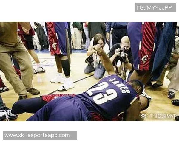 美记揭秘达蒙琼斯利用詹姆斯伤病进行赌球内幕詹姆斯对此毫不知情