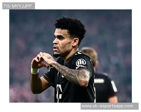 迪亚斯称赞J罗为哥伦比亚全力以赴的榜样与精神领袖 迪亚斯称赞J罗为哥伦比亚全力以赴的榜样与精神领袖